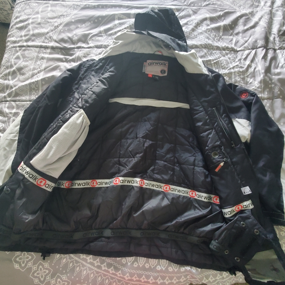 Airwalk snow jacket